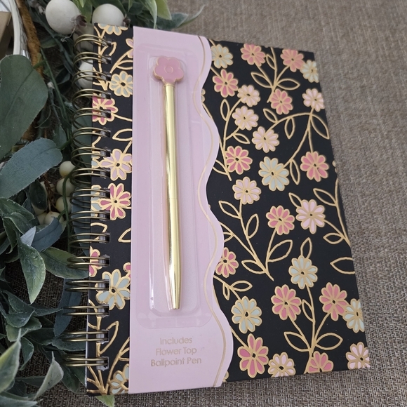 Chic Black and Gold Floral Notebook with Pink Pen - Picture 2 of 5
